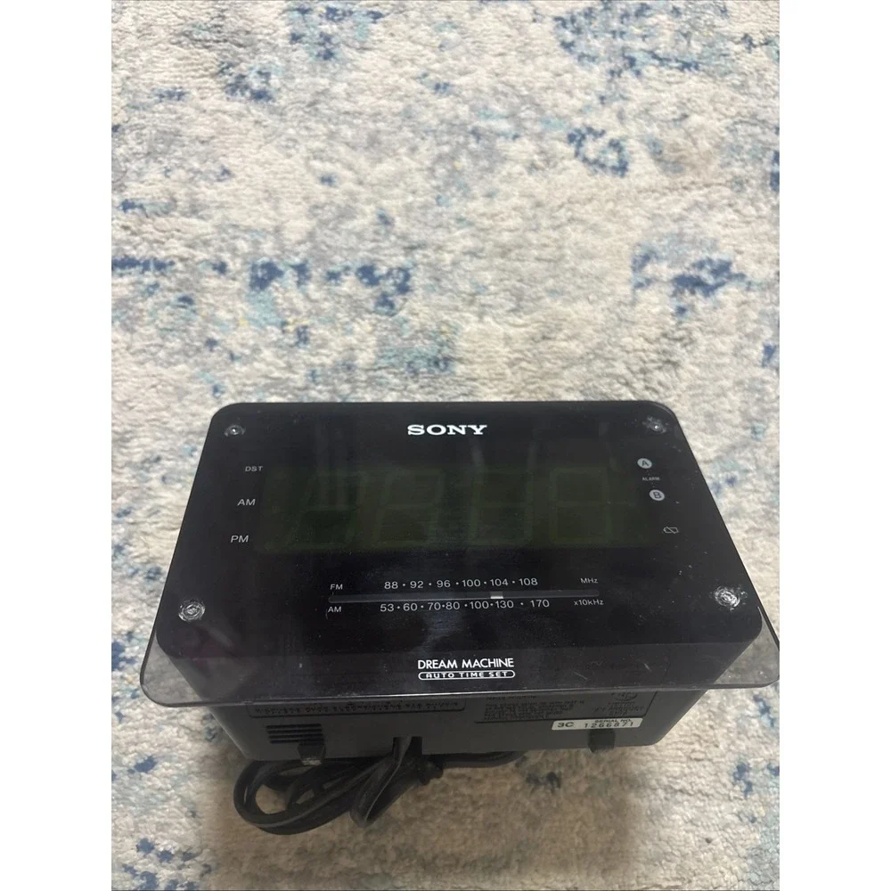 SONY Dream Machine Model ICF-C414 AM/FM Radio Digital Alarm Clock EUC